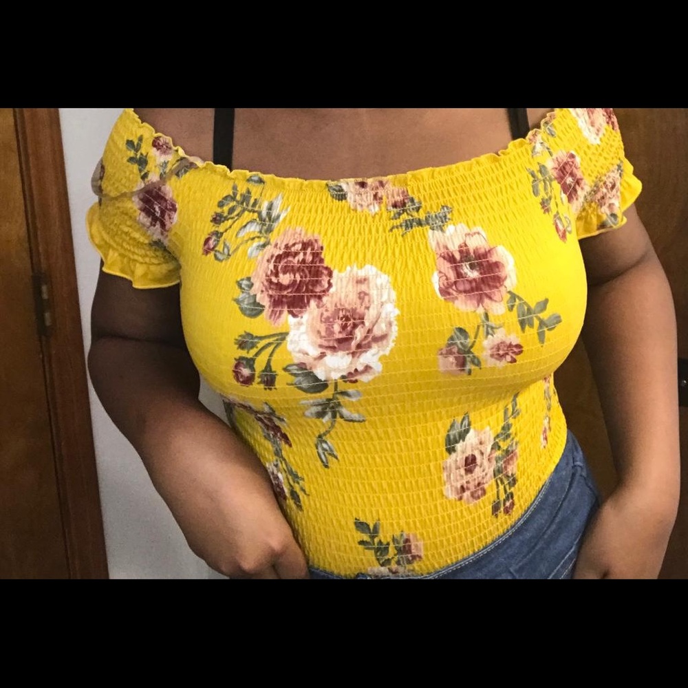 Cute yellow floral summer top and Turtle neck top
